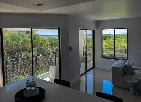 450 Beach Road Sarasota FL 34242