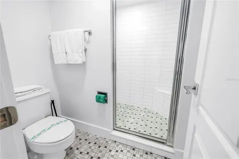 450 Beach Road Sarasota FL 34242