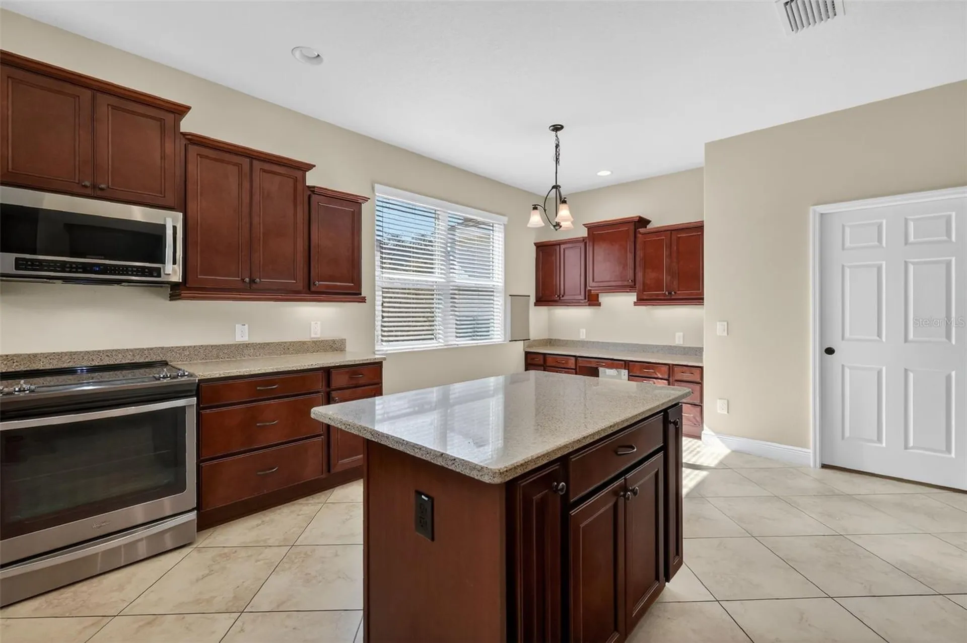 3300 Boardroom Trail The Villages FL 32163