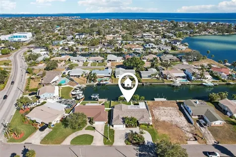 3963 14th Street NE St Petersburg FL 33703