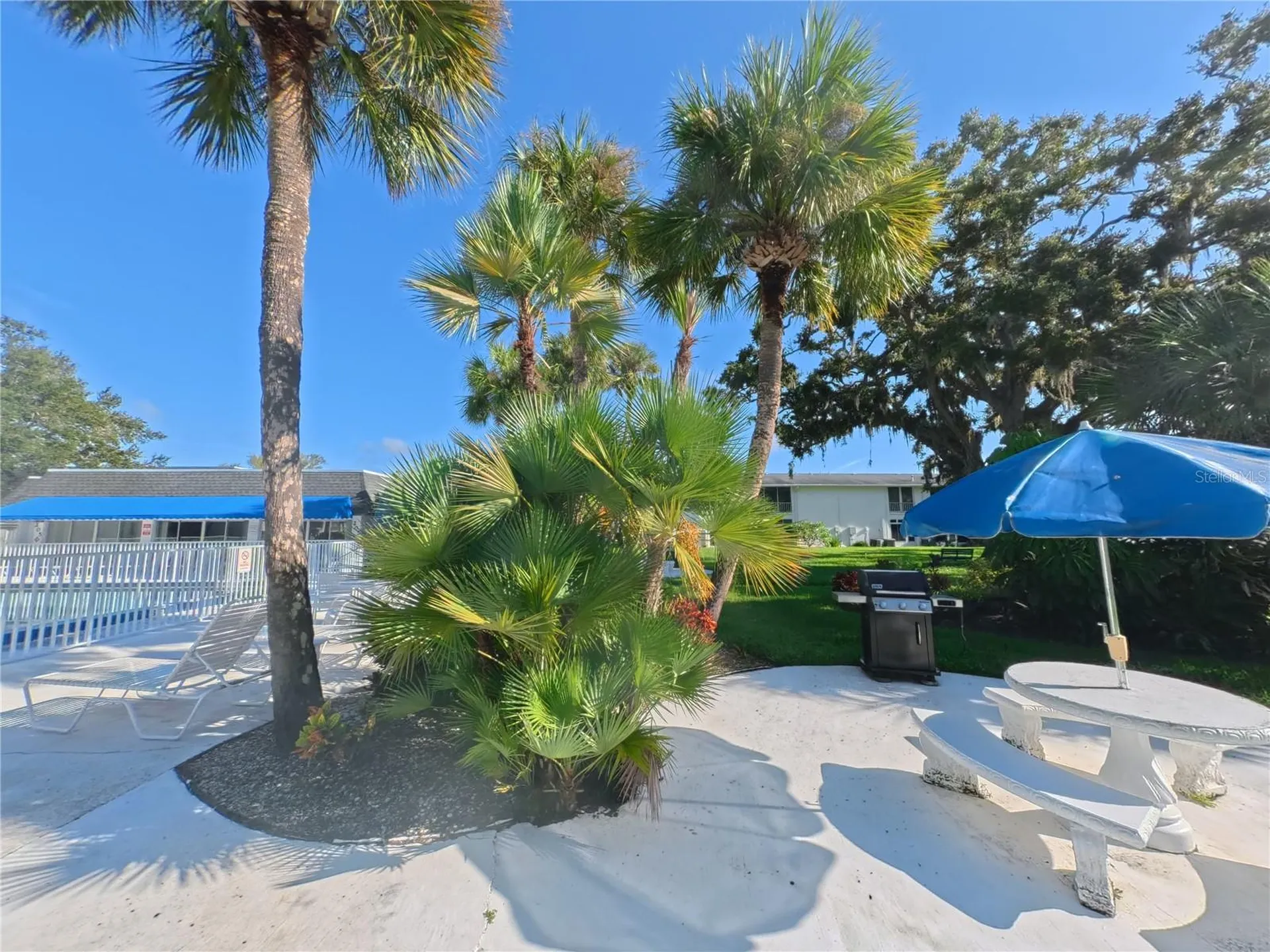 202 47th Avenue Drive W Bradenton FL 34207