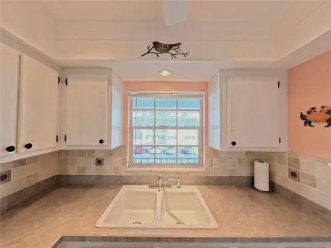 202 47th Avenue Drive W Bradenton FL 34207