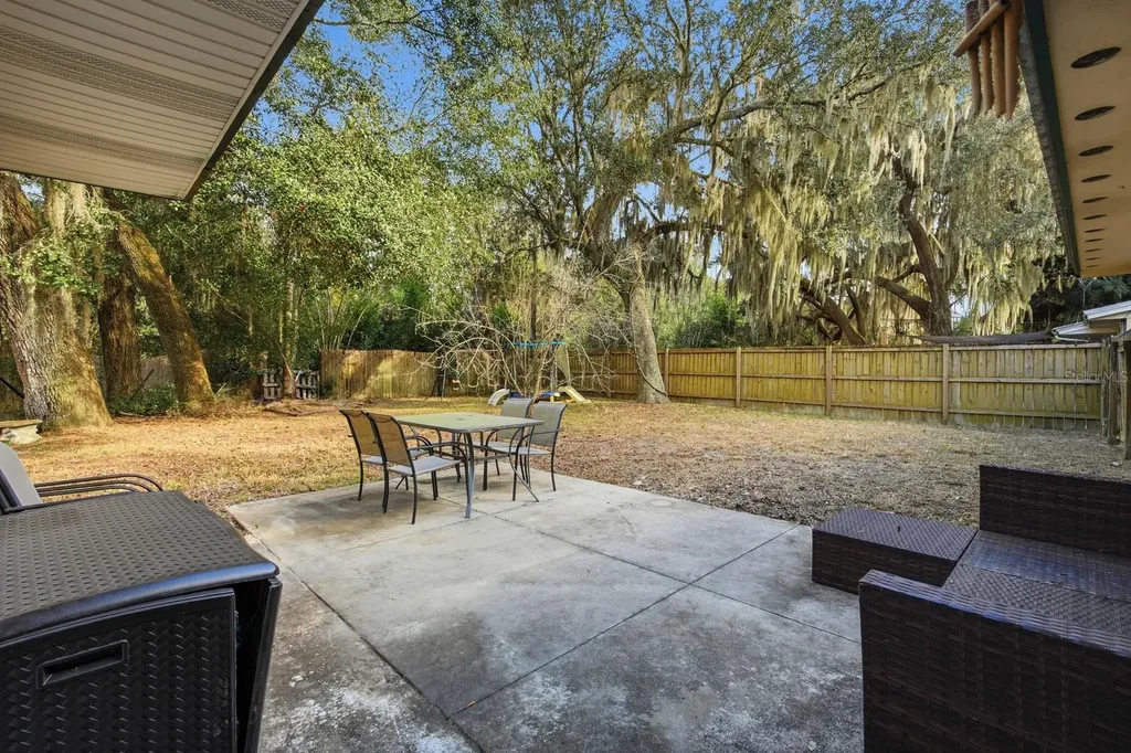 133 Crestwood Avenue Palatka FL 32177