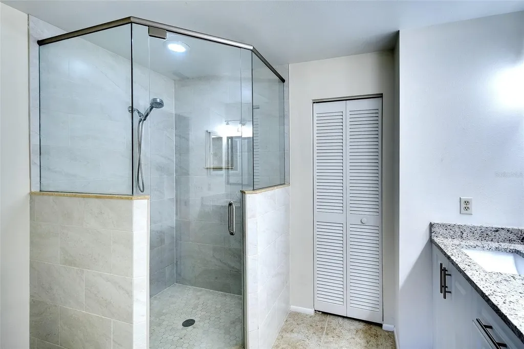 361 Oak Hill Drive Sarasota FL 34232