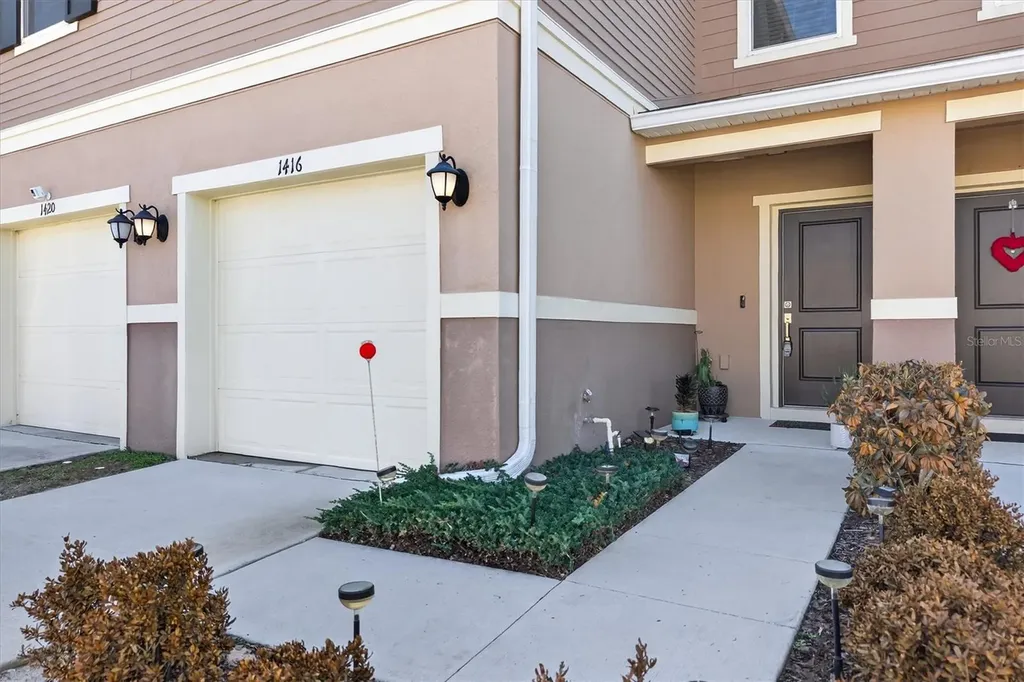 1416 Mirabella Circle Davenport FL 33897