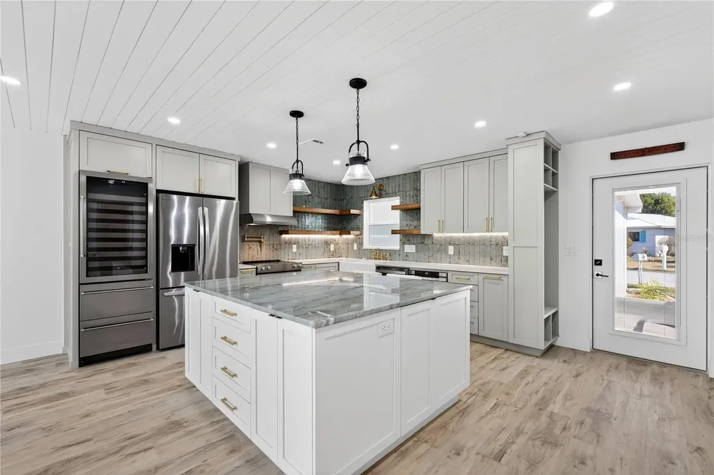 620 Fair Winds Drive Nokomis FL 34275