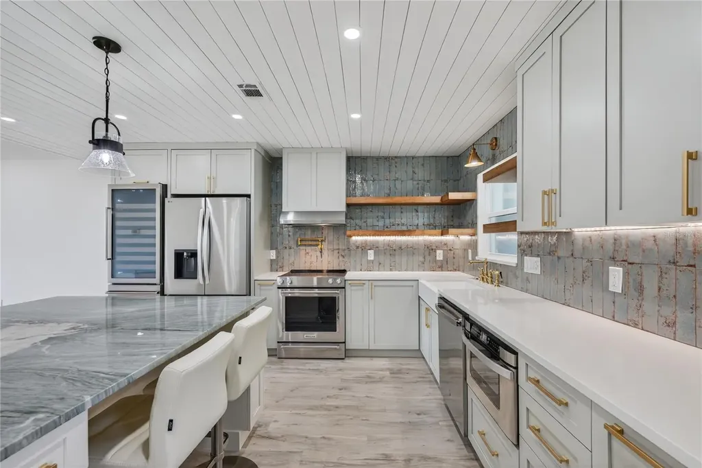 620 Fair Winds Drive Nokomis FL 34275
