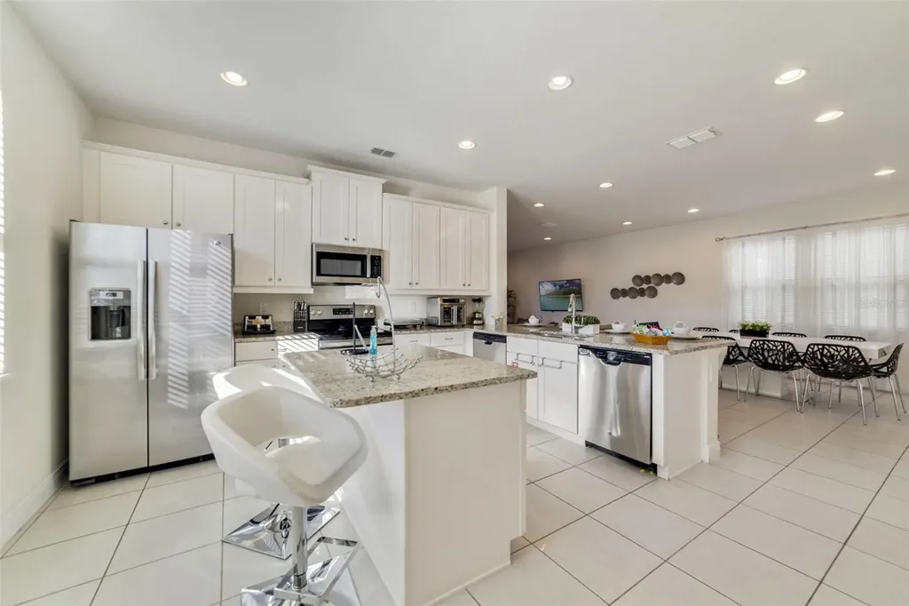 180 Minton Loop Kissimmee FL 34747