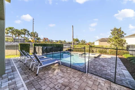 180 Minton Loop Kissimmee FL 34747