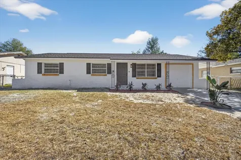 8309 Tupelo Drive Tampa FL 33637