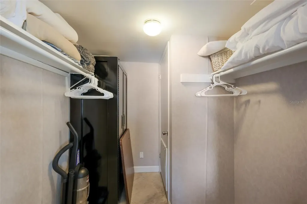 5968 Midnight Pass Road Sarasota FL 34242
