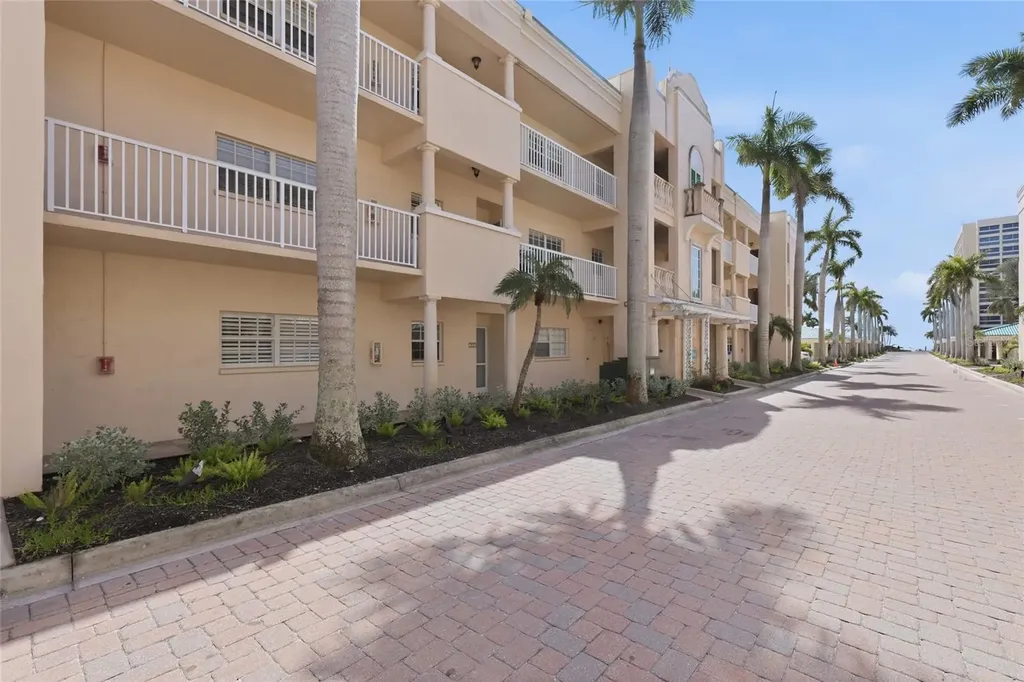 5968 Midnight Pass Road Sarasota FL 34242
