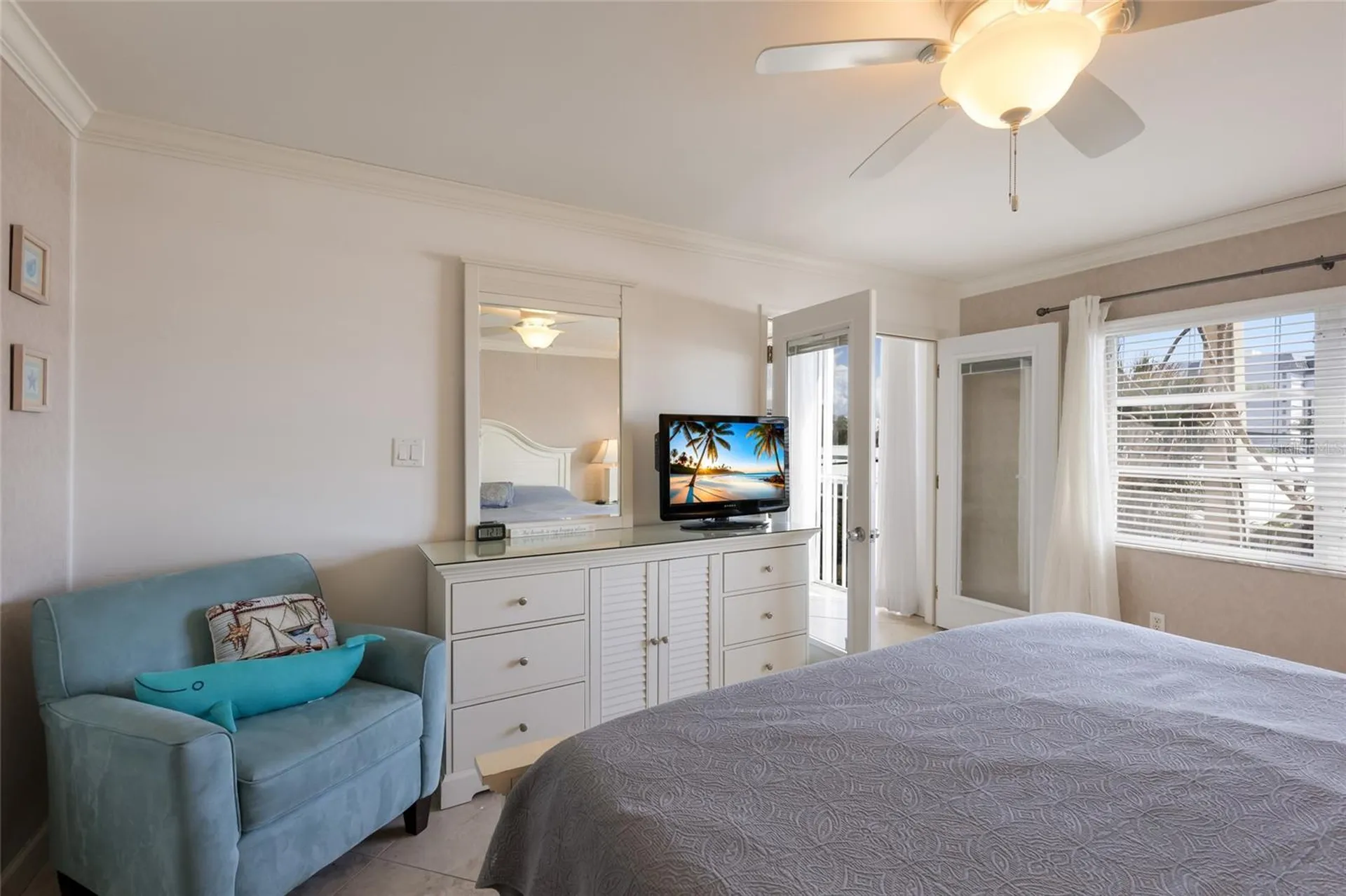 5968 Midnight Pass Road Sarasota FL 34242