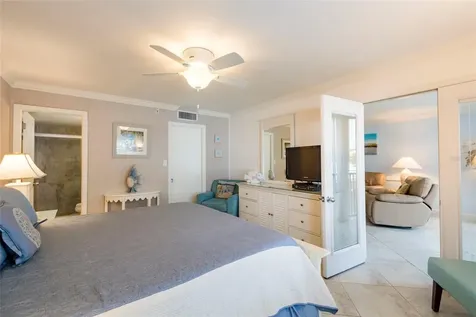 5968 Midnight Pass Road Sarasota FL 34242