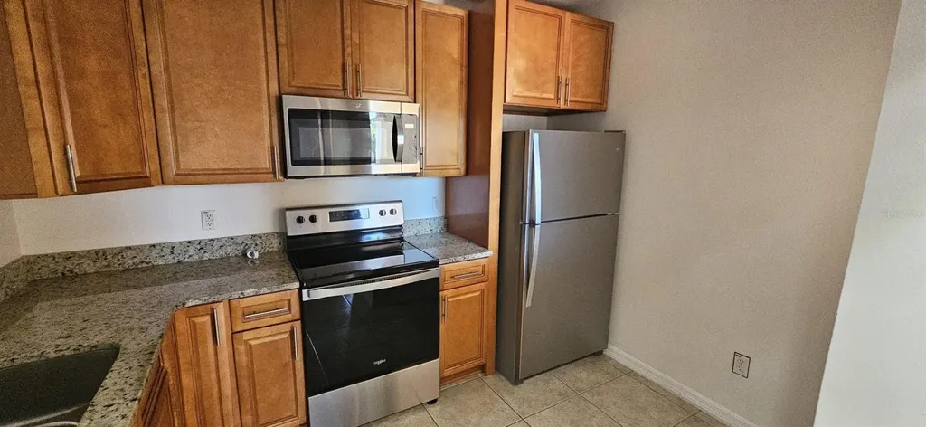 495 Las Cortes Lane Orlando FL 32824