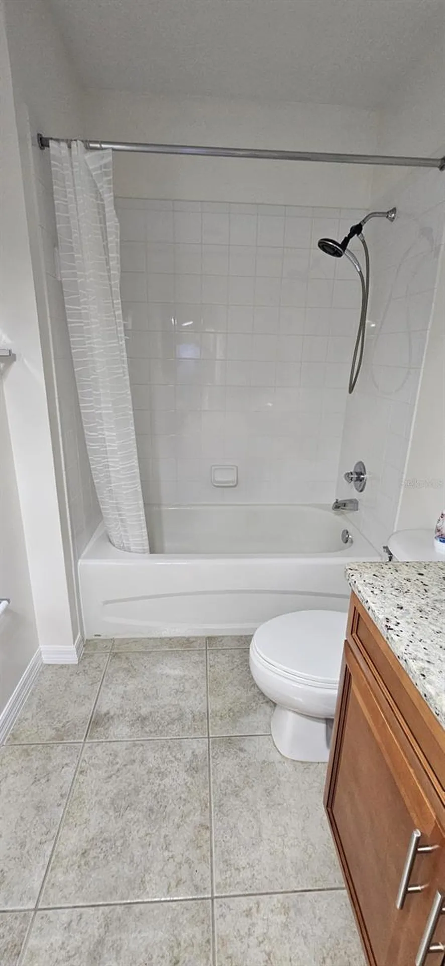 495 Las Cortes Lane Orlando FL 32824