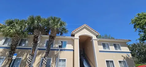 495 Las Cortes Lane Orlando FL 32824