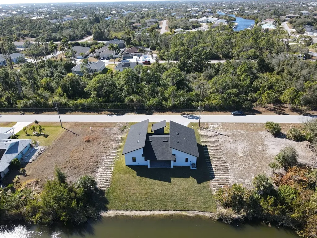 9574 Salt Lake Street Port Charlotte FL 33981