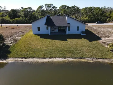 9574 Salt Lake Street Port Charlotte FL 33981