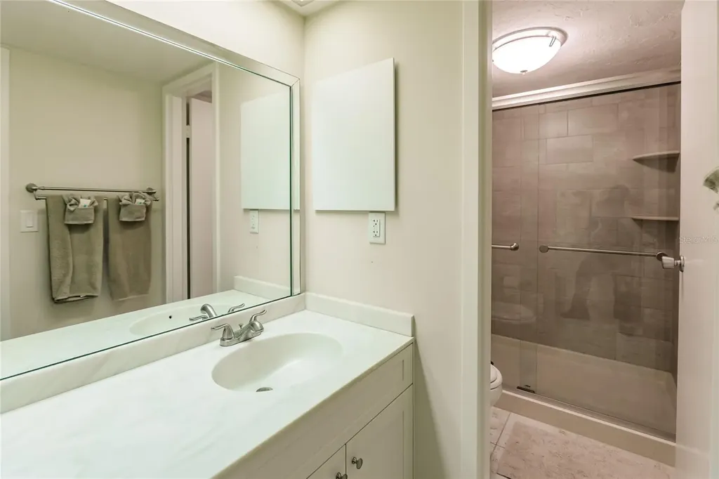 1055 W Peppertree Drive Sarasota FL 34242