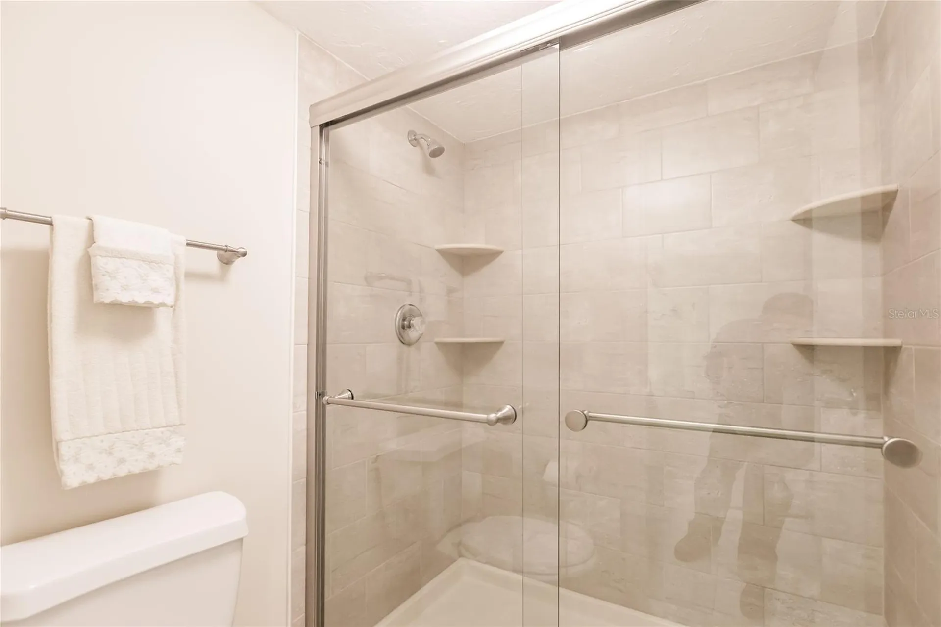 1055 W Peppertree Drive Sarasota FL 34242