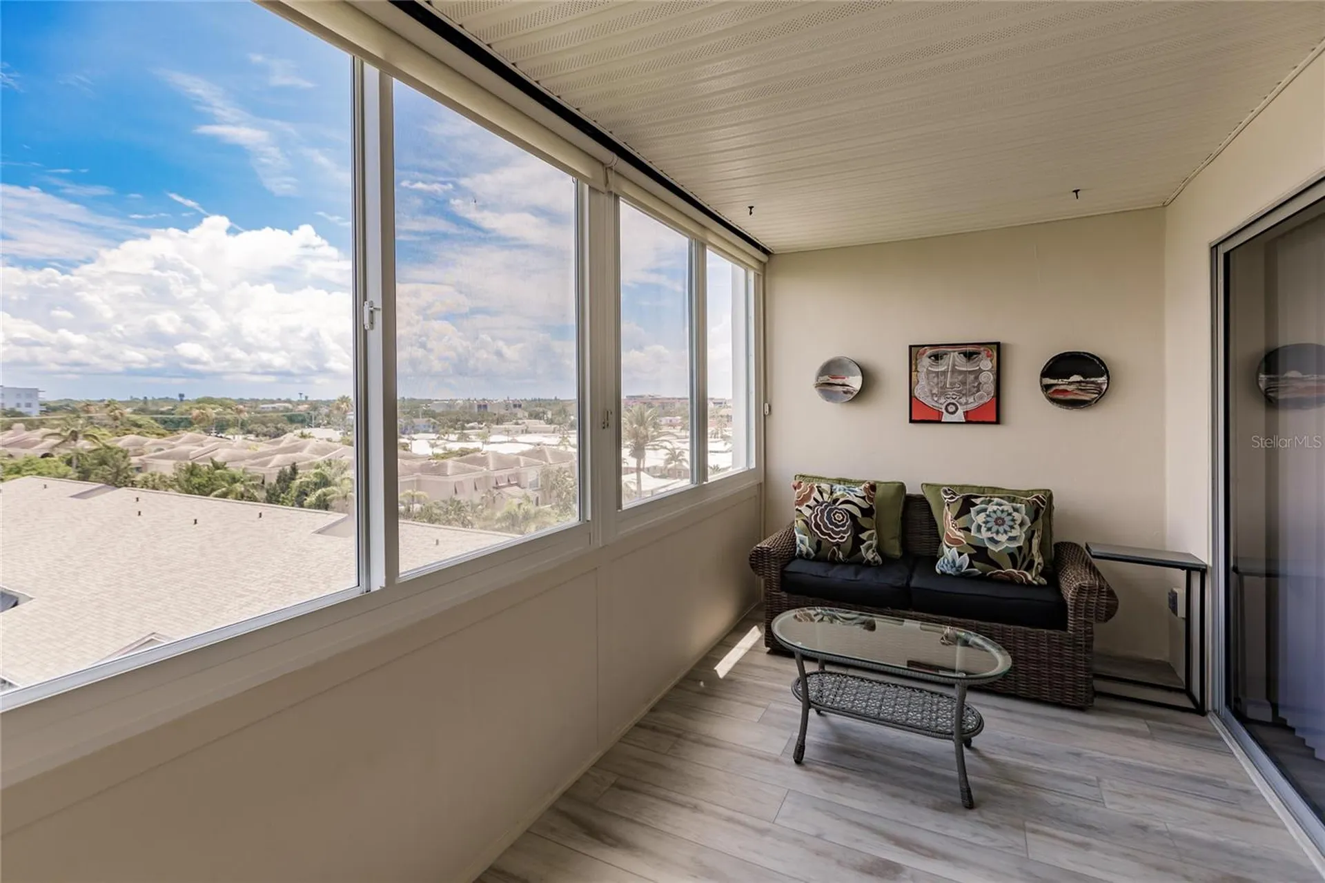 1055 W Peppertree Drive Sarasota FL 34242