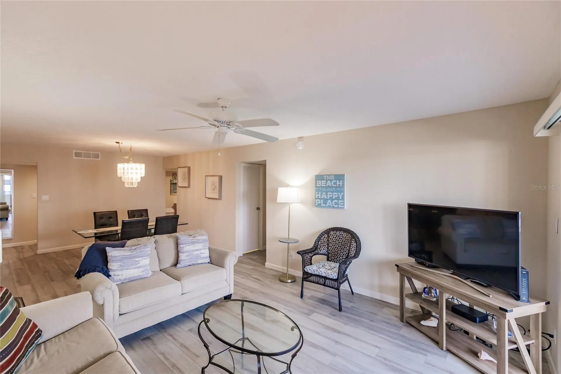 1055 W Peppertree Drive Sarasota FL 34242