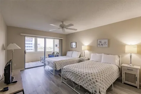 1055 W Peppertree Drive Sarasota FL 34242