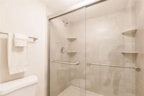 1055 W Peppertree Drive Sarasota FL 34242