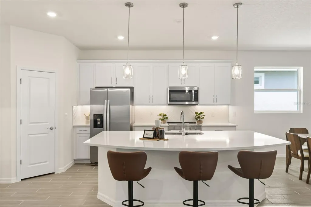 17441 Valleywood Parkway Land O Lakes FL 34638