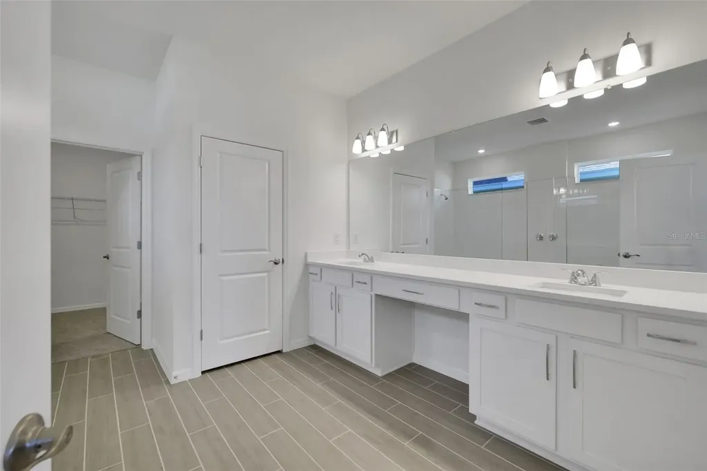 17441 Valleywood Parkway Land O Lakes FL 34638