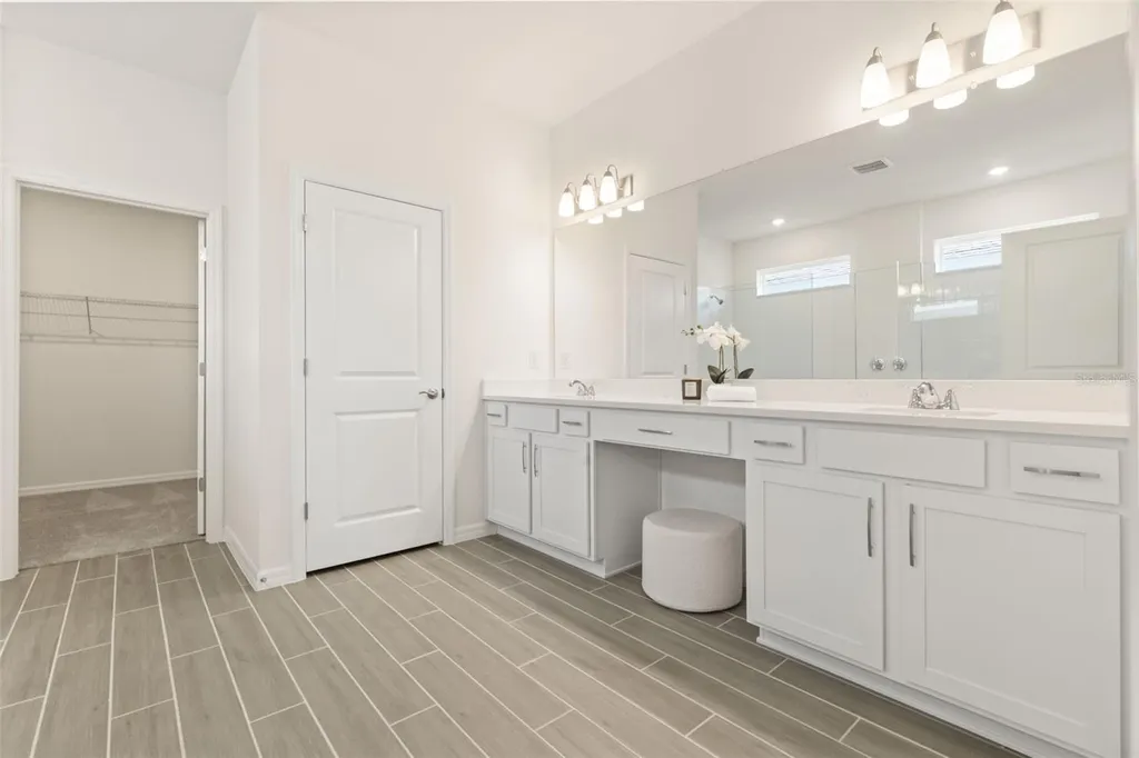 17441 Valleywood Parkway Land O Lakes FL 34638