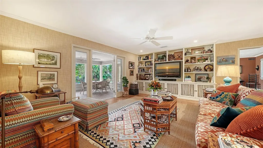 1504 S Orange Avenue Sarasota FL 34239