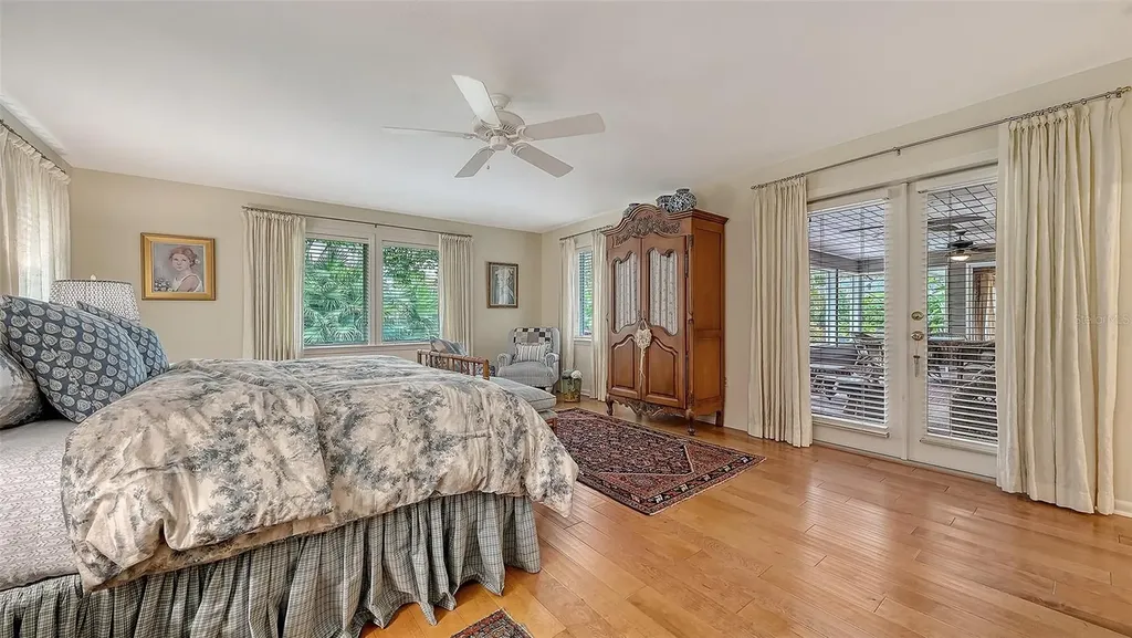 1504 S Orange Avenue Sarasota FL 34239