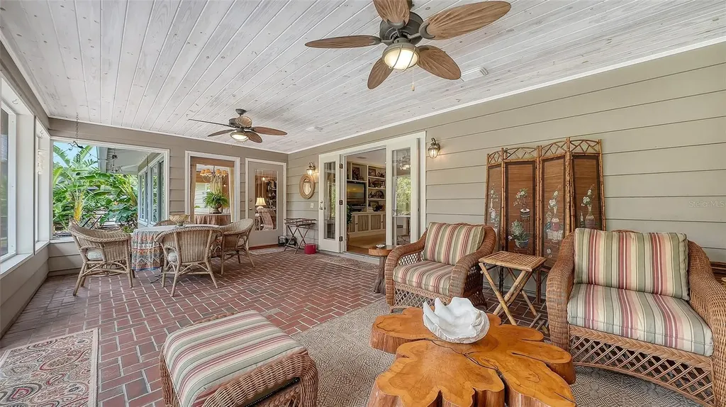 1504 S Orange Avenue Sarasota FL 34239
