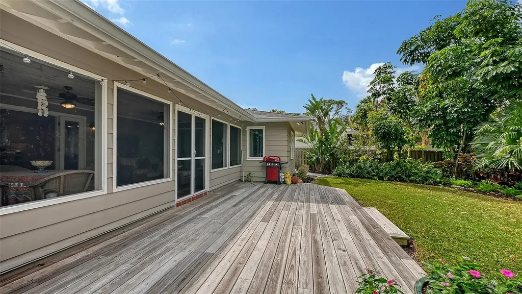 1504 S Orange Avenue Sarasota FL 34239