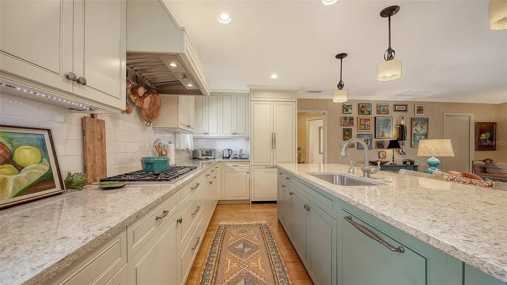 1504 S Orange Avenue Sarasota FL 34239