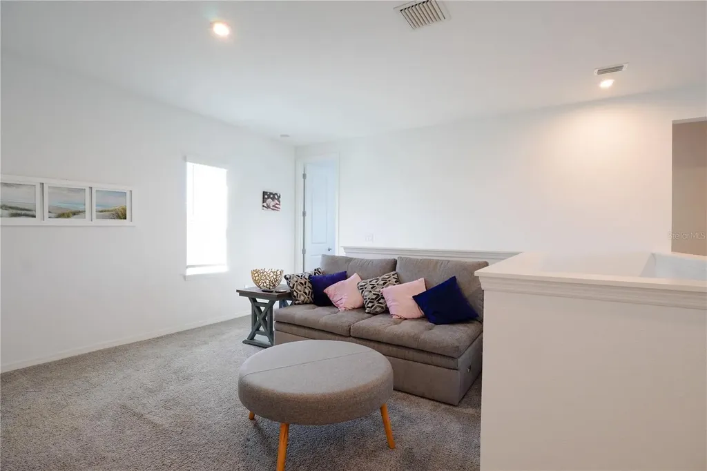 6332 Laurelcrest Glen Palmetto FL 34221