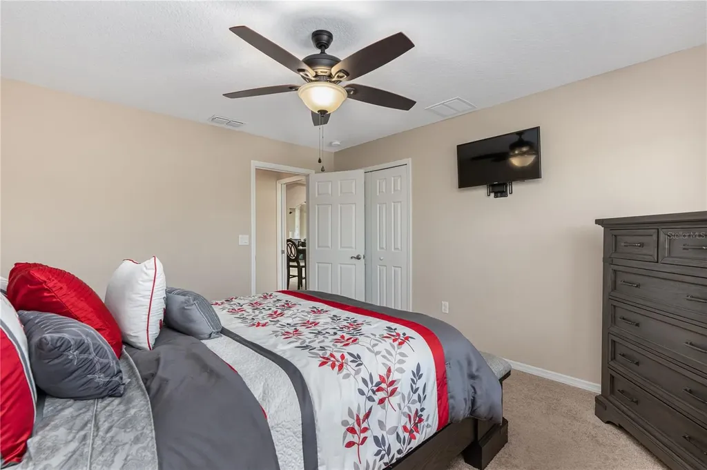 29222 Can Do Lane Tavares FL 32778