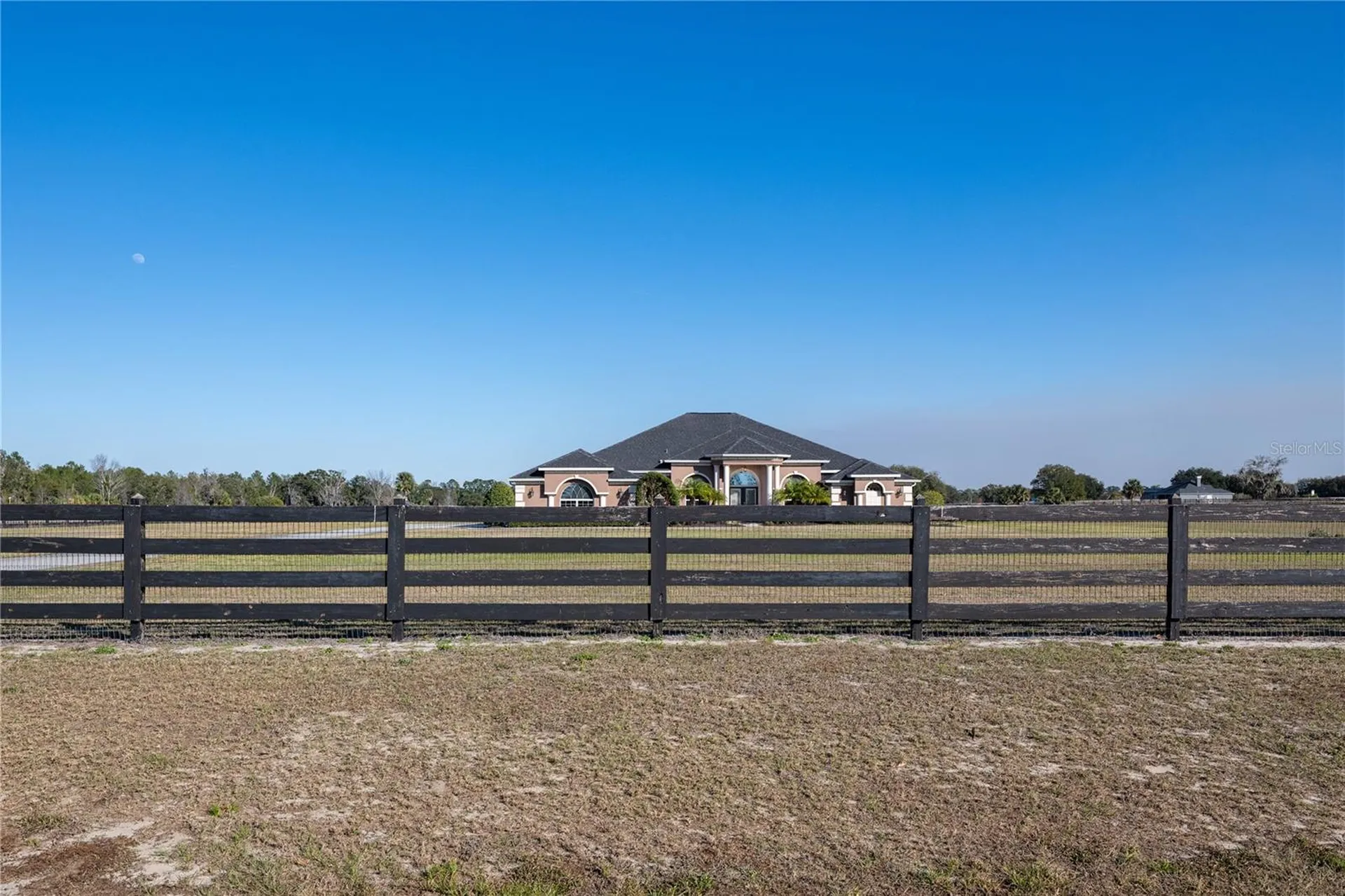 29222 Can Do Lane Tavares FL 32778