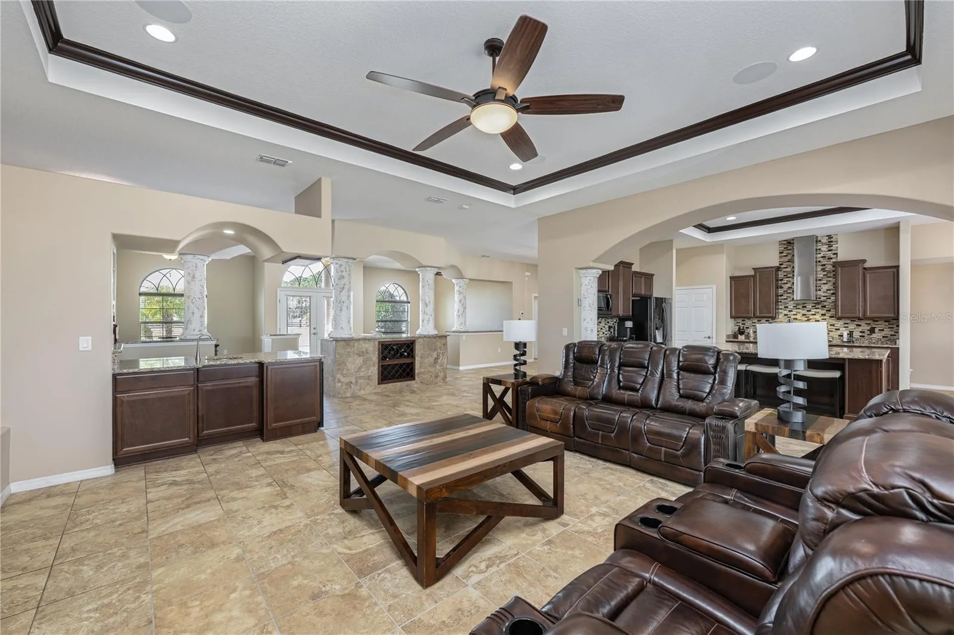 29222 Can Do Lane Tavares FL 32778