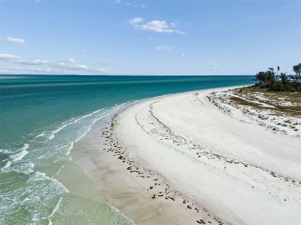 865 N Shore Drive Anna Maria FL 34216