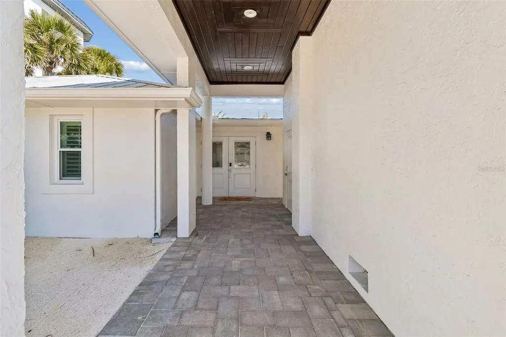 865 N Shore Drive Anna Maria FL 34216