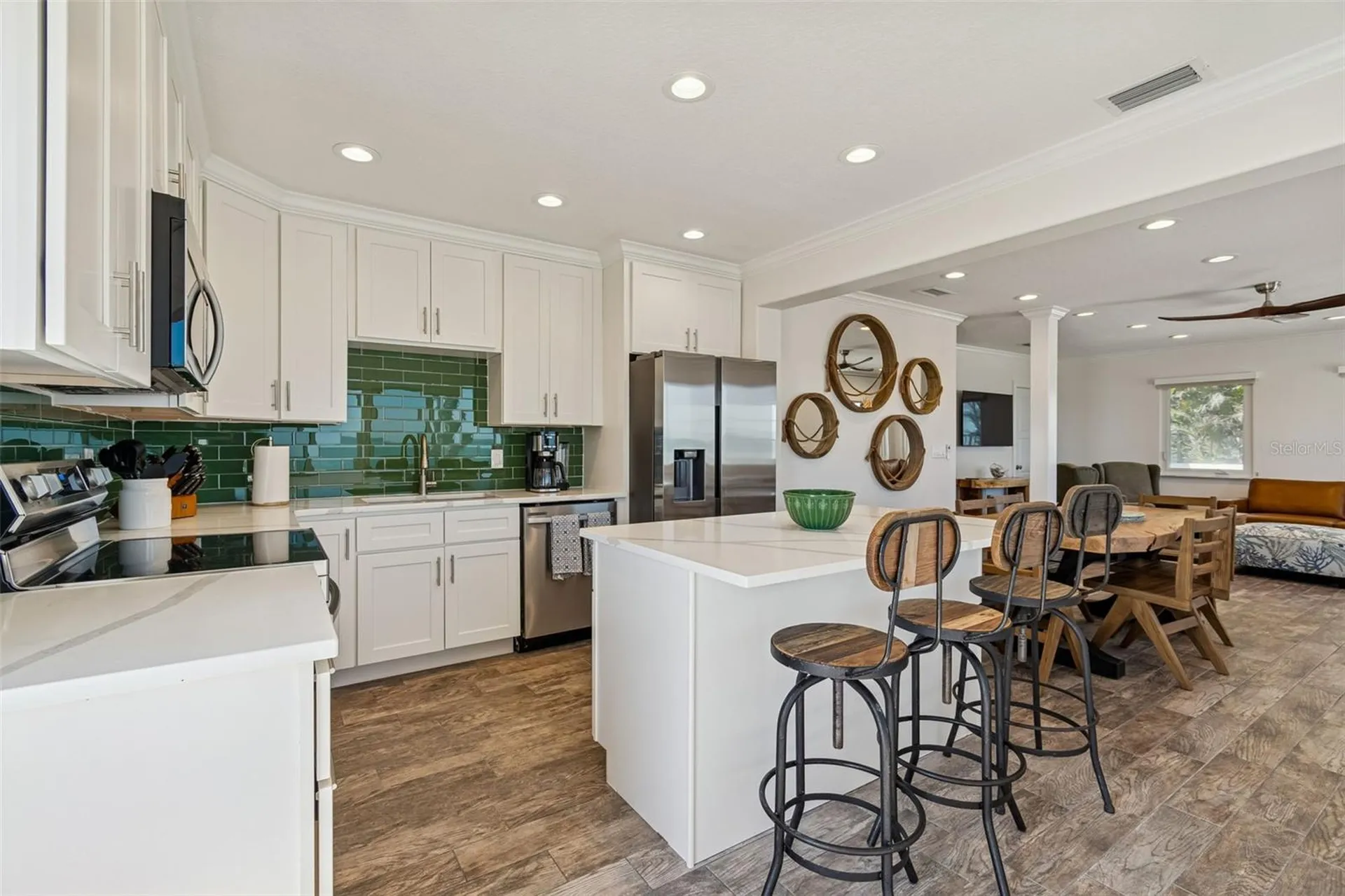865 N Shore Drive Anna Maria FL 34216