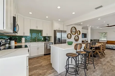 865 N Shore Drive Anna Maria FL 34216