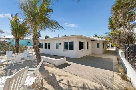 865 N Shore Drive Anna Maria FL 34216