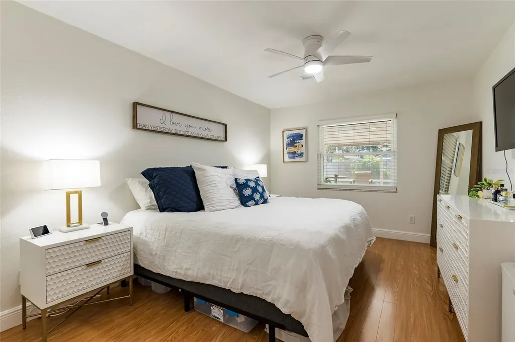 8194 124th Terrace Largo FL 33773