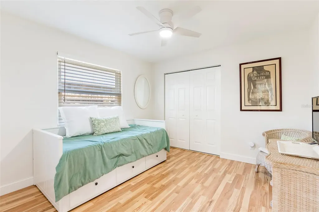 8194 124th Terrace Largo FL 33773