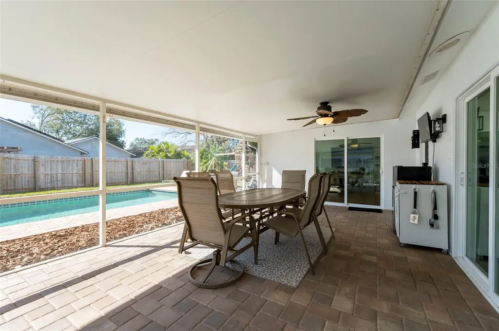8194 124th Terrace Largo FL 33773