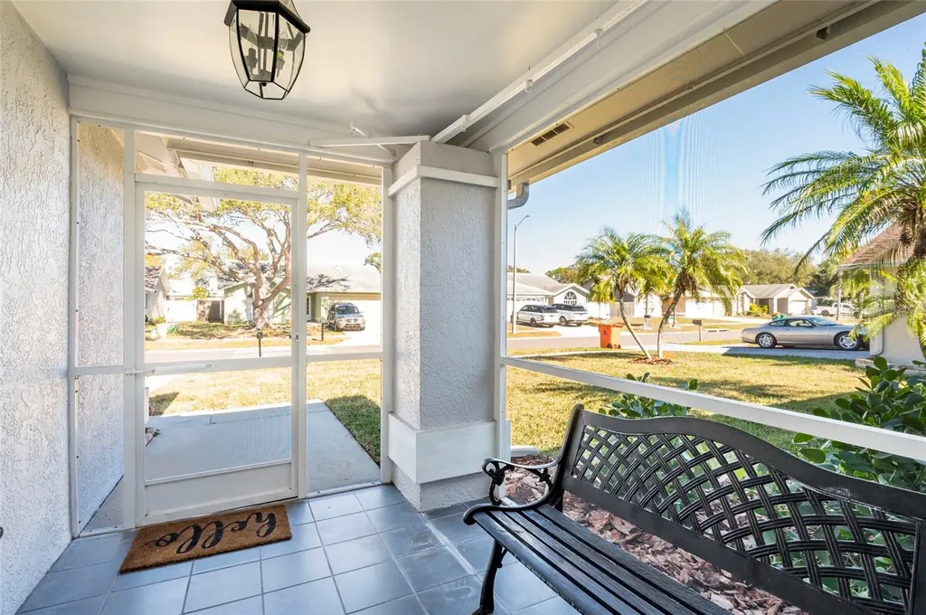 8194 124th Terrace Largo FL 33773